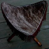 画像: カウハイド 三脚台/Cowhide Tripod